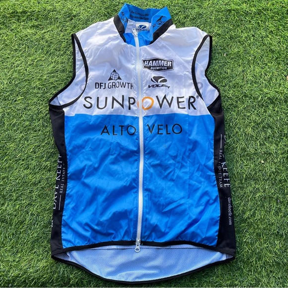 VOLER USA MADE CYCLING VEST women’s size medium Preowned alto belo activewear - Picture 6 of 6